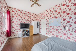 Photo 16- click for photo gallery